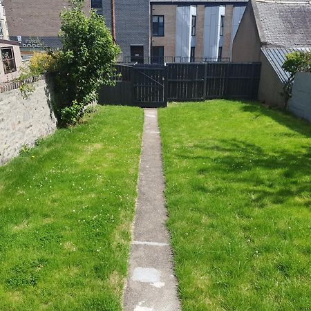 Cosy Modern Garden Flat, Parking & Tv, Wifi Apartment Aberdeen Exterior foto